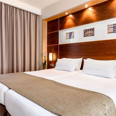 Exe Leon Hotel Ngoại thất bức ảnh