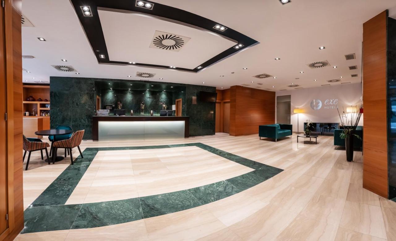 Exe Leon Hotel Ngoại thất bức ảnh