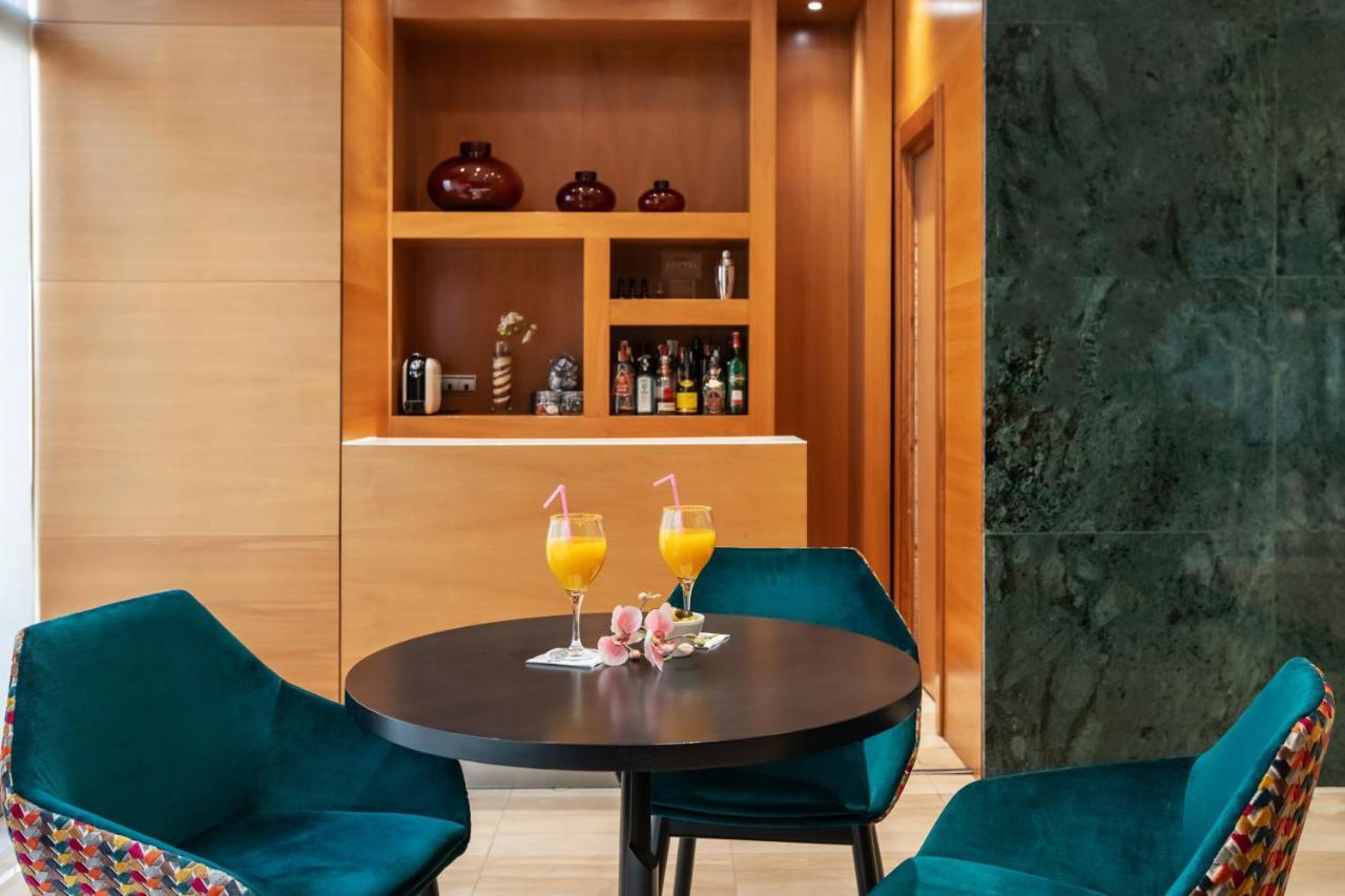 Exe Leon Hotel Ngoại thất bức ảnh